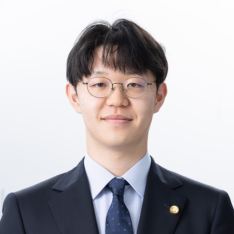 弁護士入澤篤